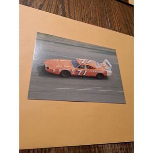 Vintage 1990 WING Series #4 of 20 Bobby Isaac #71 Dodge Daytona 7x5" TG Racing